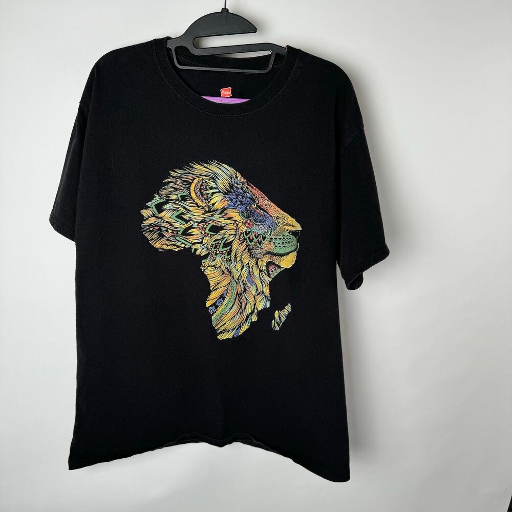 African Lion Melaninful King of Africa Colorful Artwork T-Shirt‎
